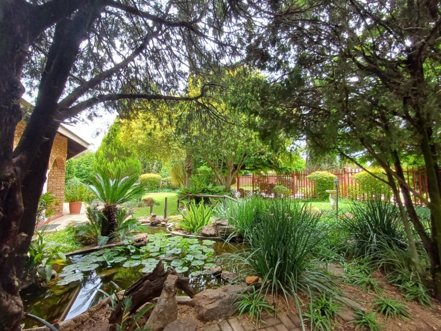 3 Bedroom Property for Sale in Flimieda North West